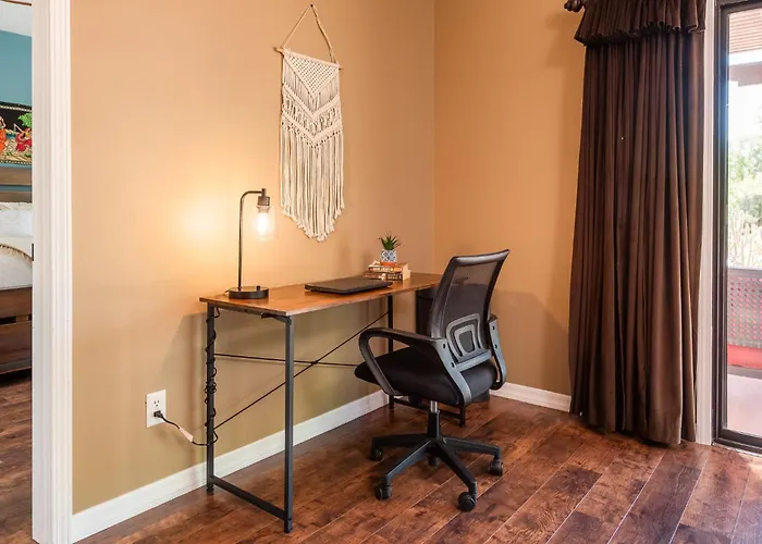 Zen Calling, Look Inside Private For 6 Sedona
