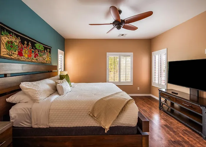 Zen Calling, Look Inside Private For 6 Sedona
